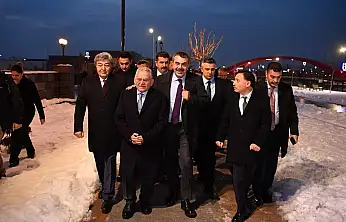 Bakan Tekin'den Kayseri'ye övgü