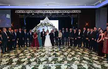 Bakan Yardımcısı'nın oğlu evlendi! Kayseri'den bakın kim katıldı?