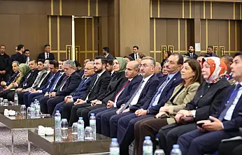 Bakanlar gelmedi ama yardımcılarını gönderdi! AK Partili isimler Ankara'dan Kayseri'ye çıkarma yaptı