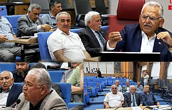 Çalıksoy'dan ballı gönderme: Tek başıma da kalsam konuşmaya devam edeceğim
