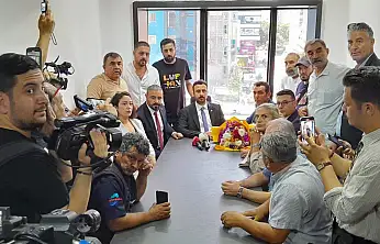 CHP Kayseri il binasında gerginlik!