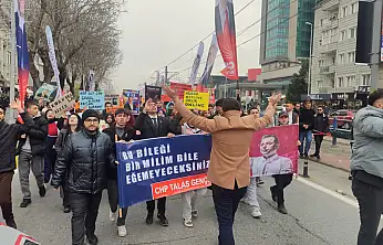 CHP'li gençler Kayseri'de yürüyüşe geçti!