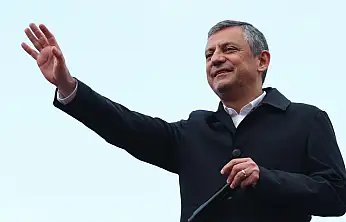 CHP Lideri Özgür Özel'den Kayseri'de dikkat çeken ziyaret! Yanında o iki isim de vardı