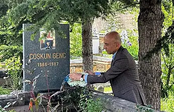 CHP Milletvekili Aşkın Genç'i yasa boğan olay! Mezarını ziyaret etti