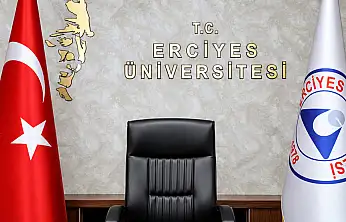 Erciyes Üniversitesi'nde yeni Rektör kim olacak diye merak edilirken mevcut Rektör'den dikkat çeken hamle