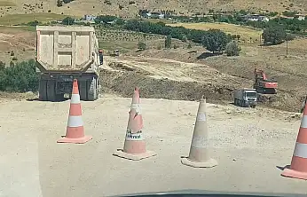 Eski Başkan: O yolu bitirin Kayseri Meydanında şükür tatlısı dağıtacağım