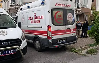 Balkonu temizlerken 13. kattan düştü