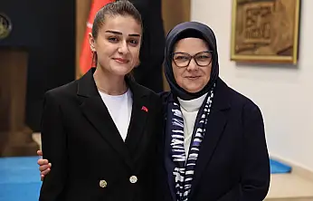 Güzel kaymakam tepkisi ile gündeme gelen Kayseri Milletvekili'nden 'Gurur duyuyoruz' paylaşımı!