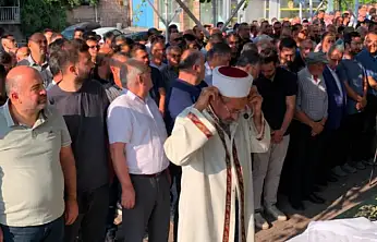 Hüseyin Per'in annesi son yolculuğuna uğurlandı