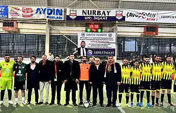Kayseri'de 3 ay sürecek futbol turnuvası başladı! İlk vuruşu Baki Ersoy yaptı