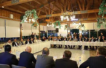 Kayseri'de 3 komutanla veda buluşması