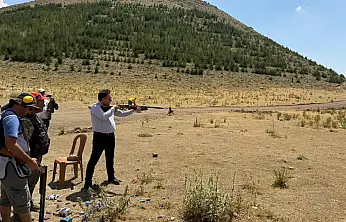 Kayseri'de Belediye Başkanı tüfekle ateş etti