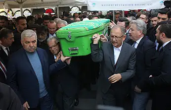 Kayseri'de halef selef Başkanlar tabuta omuz verdi!