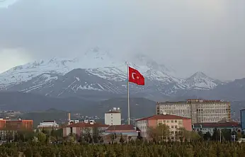 Kayseri'de İranlı öğrencilerle ilgili alınan karar sonrasında dikkat çeken tepki