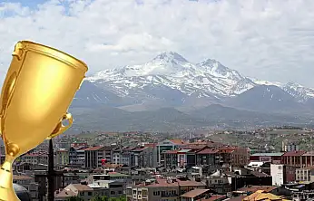 Kayseri'de jüri üyeleri belli oldu! En güzeline tonluk ödül verilecek