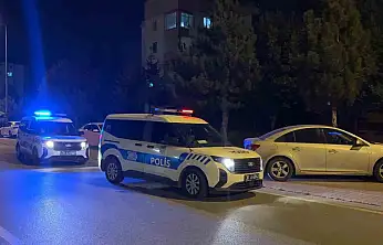 Kayseri'de ortalık karıştı! Komşular arasında kavga, taşlar havada uçuştu