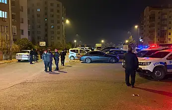 Kayseri'de komşular arasındaki kavgada silahlar konuştu!