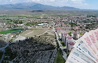 Kayseri'de o ilçenin merkezinde taşınmazlar satışa çıktı! Rekor fiyat belirlendi
