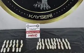 Kayseri'de uluslararası uyuşturucu kurye operasyonu: Midelerinde yarım kilo uyuşturucu çıktı!
