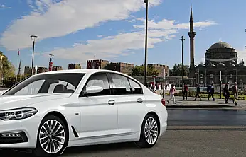 Kayseri'deki 100 yıllık şirket bünyesindeki otomobil ve kamyonları satışa çıkardı