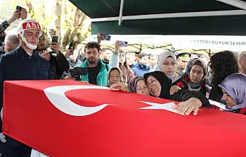 Kayseri'deki şehit cenazesinde kahreden detay