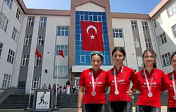 Kayseri Şehit Necmettin Bayraktar Ortaokulundan büyük başarı! Bu kaçıncı