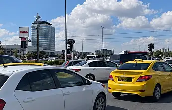 Kayseri Terminal'de trafik kilitlendi