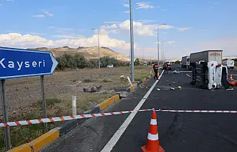 Kayseri yolunda kaza! Ölü ve yaralı var