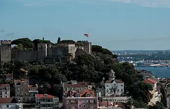 Kayserili iş adamının torunu Portekiz'de Lizistanbul açtı!