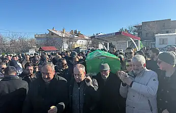 Kayserili müteahhit toprağa verildi