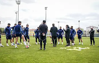 Kayserispor'da milyonluk hamle! 9 futbolcuyla ilgili yeni gelişme