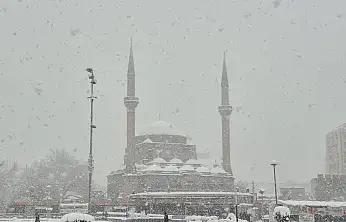 Meteoroloji'den Kayseri'ye kar ve rüzgar uyarısı! Tarih verildi