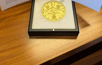 Sadece 38 tane var! O madalya bakın kimin masasında ortaya çıktı?