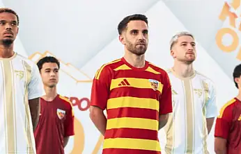 'Sarı umut, kırmızı tutku'... Kayserispor'un 60. yıl özel formaları tanıtıldı