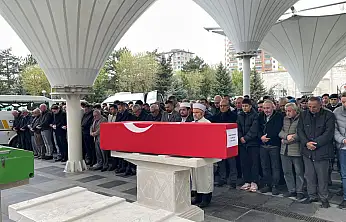 Şırnak'ta vefat eden Kayserili Uzman Çavuş son yolculuğuna uğurlandı