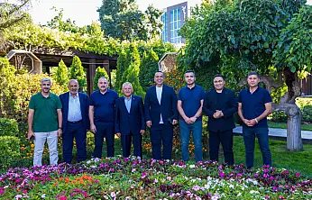 Ünlü isimler Büyükşehir'de