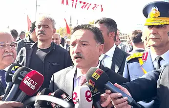 Vali Çiçek'ten dikkat çeken Cumhuriyet mesajı: Cesaret, inanç ve kararlılık