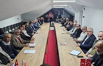 YRP'nin Kayseri yönetimi toplandı: Bir dokunduk, bin ah işittik!