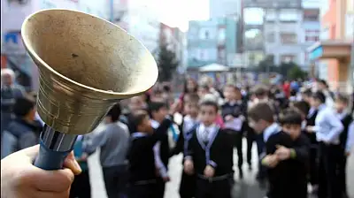 Ara tatilde sürpriz: Bayram ve tatil aynı haftaya mı denk geliyor?