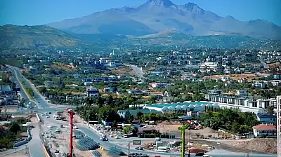 Başkan tarih verdi: Kayseri trafiğini rahatlatacak kavşak ne zaman açılacak