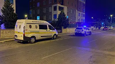 Kardeşi, ağabeyini evde ölü olarak buldu!