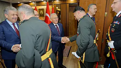 Kayseri'de 29 Ekim buluşması: Büyükkılıç da katıldı