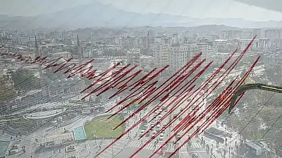 Kayseri'de deprem! Gece 4 kez sallandı