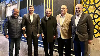 Kayseri'de dev isimlerin kritik buluşması! Şehrin geleceği masaya yatırıldı