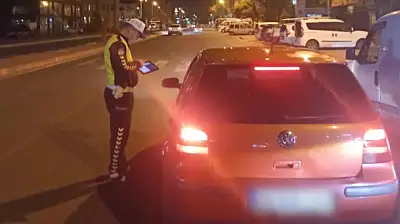 Kayseri'de direksiyon başında telefonun bedeli ağır oldu