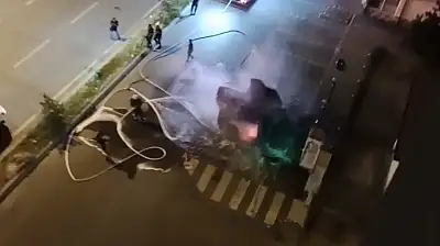 Kayseri'de elektrikli araç bomba gibi patladı... İşte o anlar