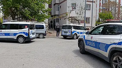 Kayseri'de evinde silahla vurulmuş halde bulundu