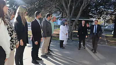 Kayseri'de müdürden o merkeze ziyaret! Gençlere çağrı yaptı
