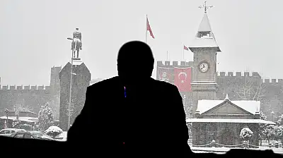 Kayseri'de pazar gününe dikkat! Rekor kıran o isim 40 yıl sonra Başkanlığa veda etmeye hazırlanıyor