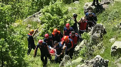 Kayseri'de talihsiz kaza: Kayalıklardan düştü